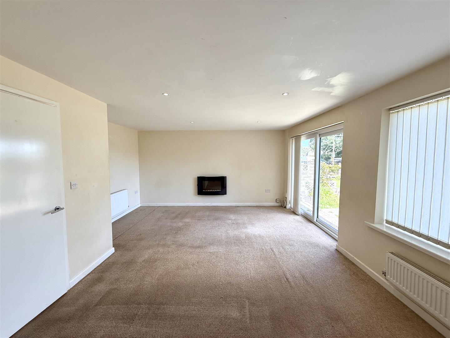 Ddol Road, Dunvant, Swansea, SA2 7UB